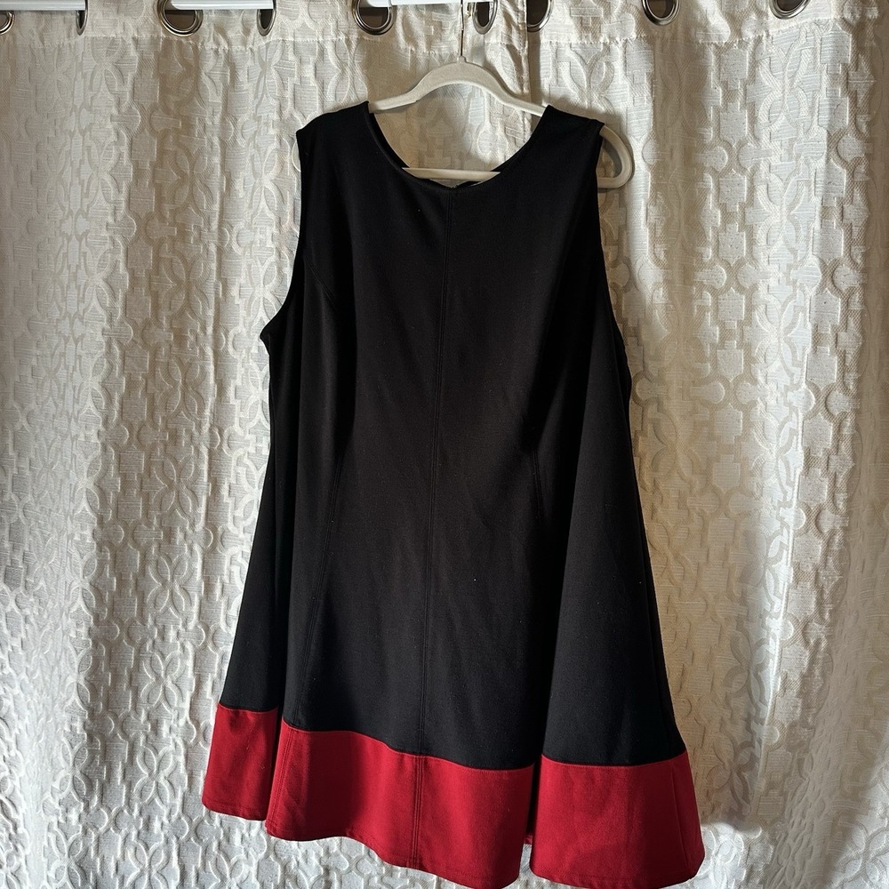 Avenue Colorblock Black & Red Sleeveless Dress sz 24